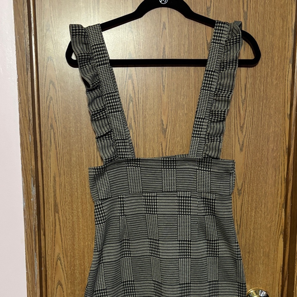 Elegant Black and White Checkered Dress